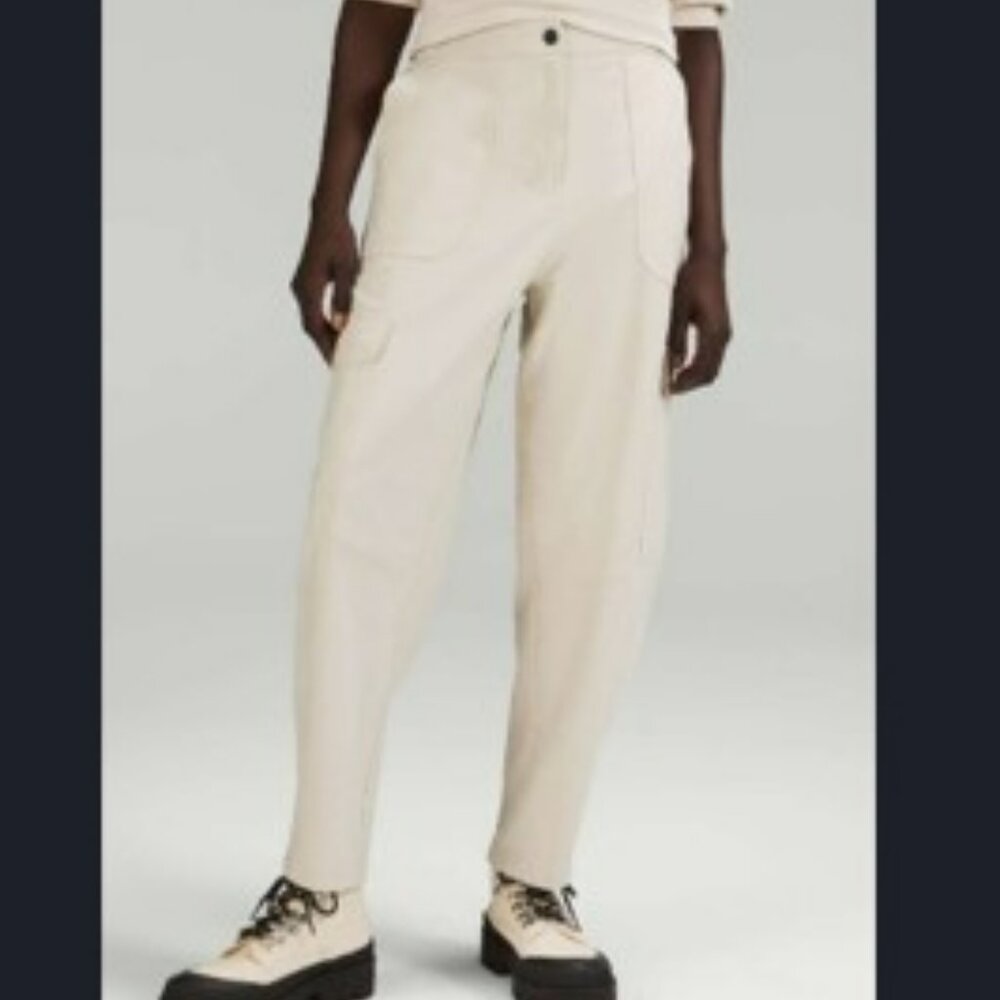 Women's Lululemon Light Utilitech Cargo Pocket High-Rise Pant Natural Ivory